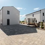 Villa Delight