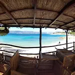 Holiday House Summer Breeze