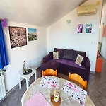 Sunny Lovran Apartment With Terrace And Sea View