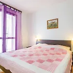 3 Bedroom Beautiful Apartment In Krk