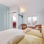 Gorgeous Apartment In Dramalj With Wifi