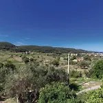 Lovely Apartment In Supetarska Draga With Wifi