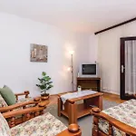 Amazing Apartment In Dramalj With Kitchen