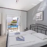 Cozy Apartment In Krk With Wifi