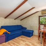 Nice Apartment In Njivice With Wifi