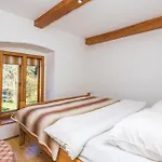 5 Bedroom Lovely Home In Gorski Kotar