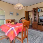 2 Bedroom Stunning Apartment In Crikvenica