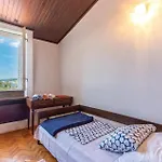 2 Bedroom Beautiful Home In Kraljevica