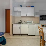 Amazing Apartment In Jadranovo With Wifi