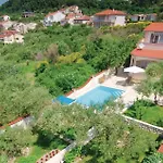 2 Bedroom Gorgeous Home In Banjol