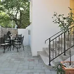2 Bedroom Lovely Apartment In Novi Vinodolski