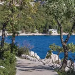 Gorgeous Apartment In Crikvenica With Kitchen