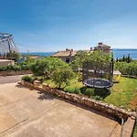 Nice Apartment In Kostrena With Jacuzzi
