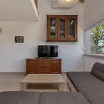 Nice Apartment In Njivice With Kitchen