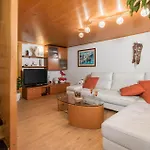 Beautiful Home In Miholascica With Jacuzzi