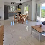 Cozy Home In Risika With Wifi