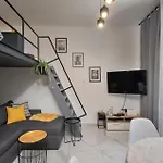 2 Bedroom Nice Apartment In Kraljevica
