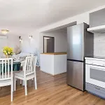 Cozy Home In Bregi With Wifi