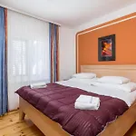 Nice Apartment In Barbat With Kitchen