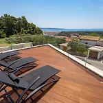 Stunning Home In Palit With House Sea View