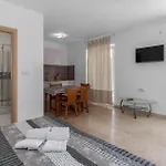Awesome Apartment In Crikvenica With Kitchen
