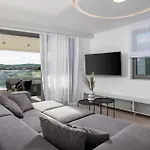 Gorgeous Apartment In Krk With House Sea View
