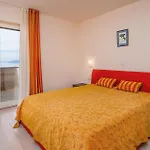 Beach Front Apartment In Moscenicka Draga