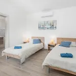 4 Bedroom Amazing Home In Kras