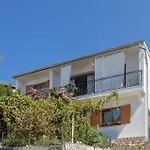 Stunning Apartment In Mundanije With Wifi
