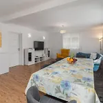 Awesome Home In Drivenik With Jacuzzi