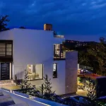 Villa Altavista
