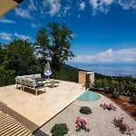 Villa Altavista