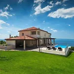 Villa Kvija Adria