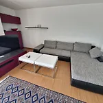 Modern Apartment Kompas
