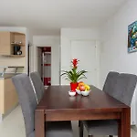 Gorgeous Apartment In Icici With Wifi
