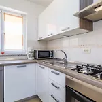 Cozy One Bedroom Apartment With Terrace