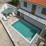 Ruralhouse Ana