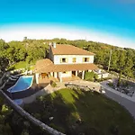 Villa Mediterana