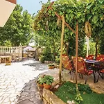 Gorgeous Home In Jadranovo With Wifi