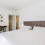 Beautiful Home In Praputnjak With Kitchen
