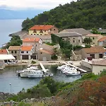 Apartments Nada - 150 M From Sea