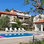 Apartments Zeljka B