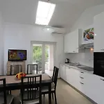 Apartment In Silo - Insel Krk 50533