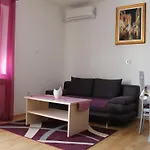 Serene Sea View Krk Apartment With Balcony