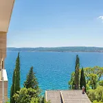 Lovely Apartment In Crikvenica