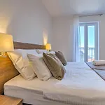 Villa Vali 1 By Interhome