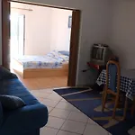 Apartment Ren