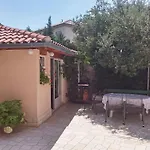 Apartments In Novi Vinodolski 38122