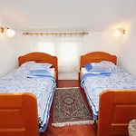 Apartments Rasa