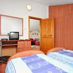 Apartments Rasa